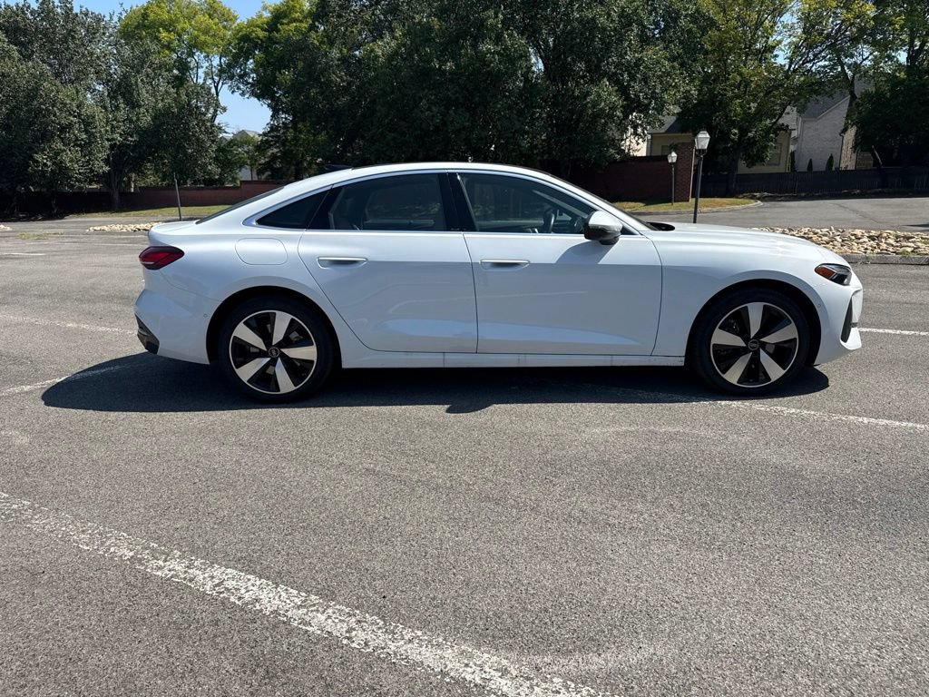 Used 2025 Audi A5 2.0T Premium Plus w/ Premium Plus AWD/4WD image 5