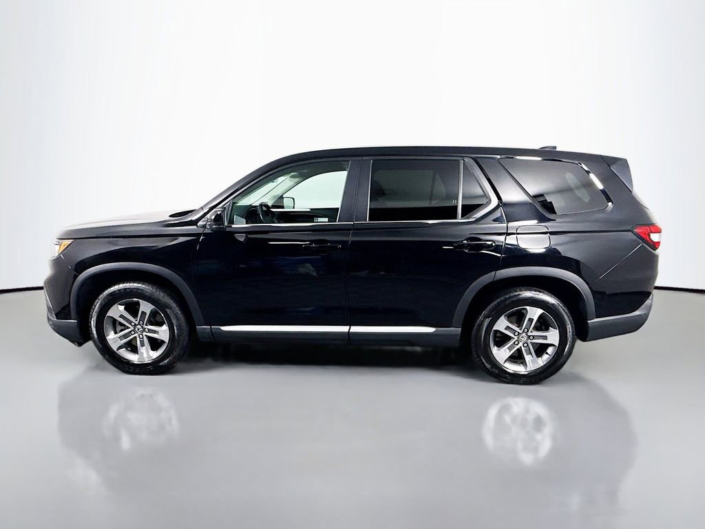 Certified 2023 Honda Pilot EX-L image 4