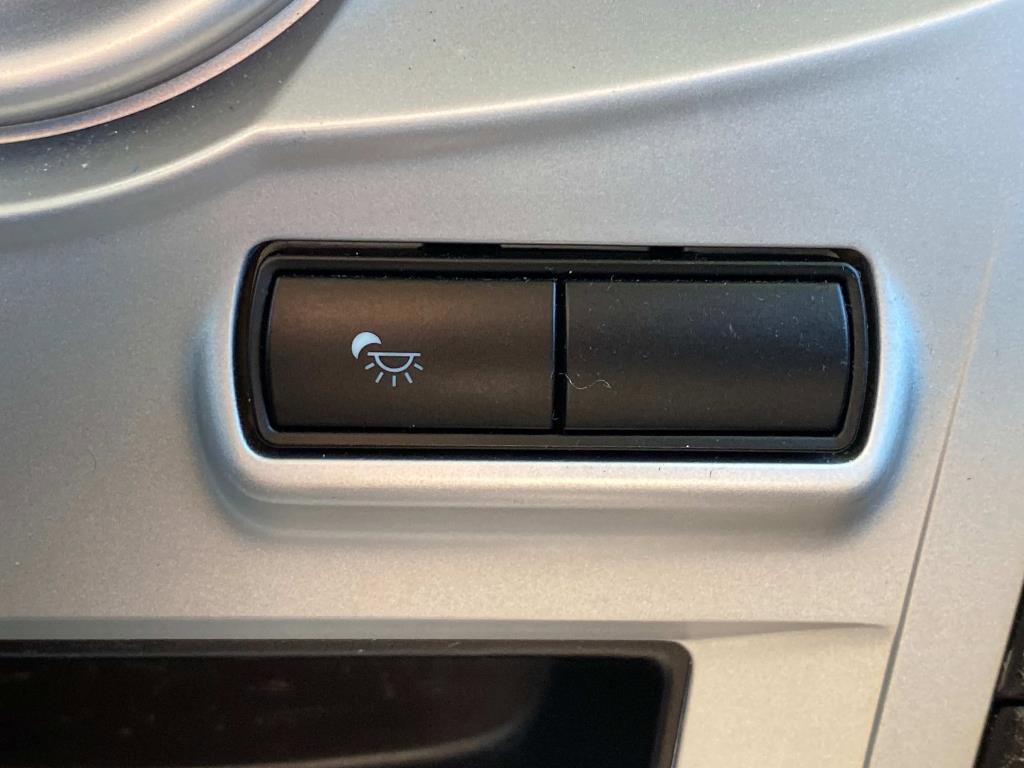 Used 2016 Ford Fiesta SE image 23