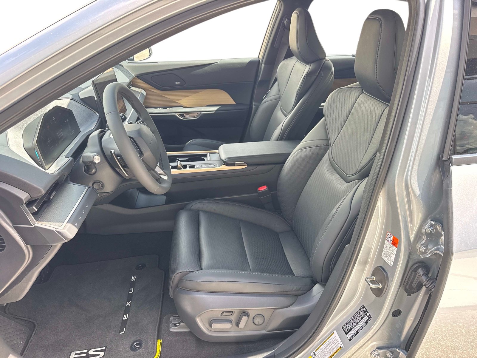 New 2026 Lexus ES 350e FWD image 20