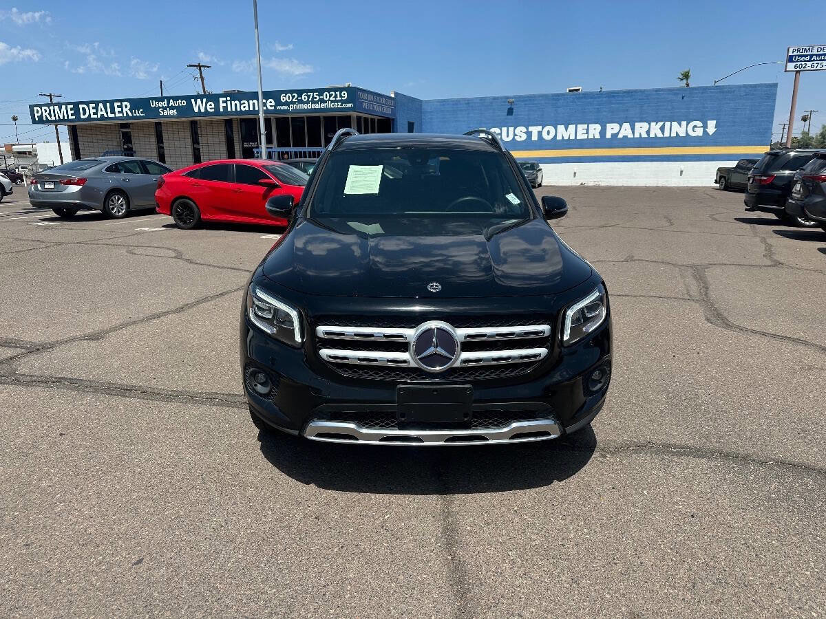 Used 2021 Mercedes-Benz GLB 250 image 2