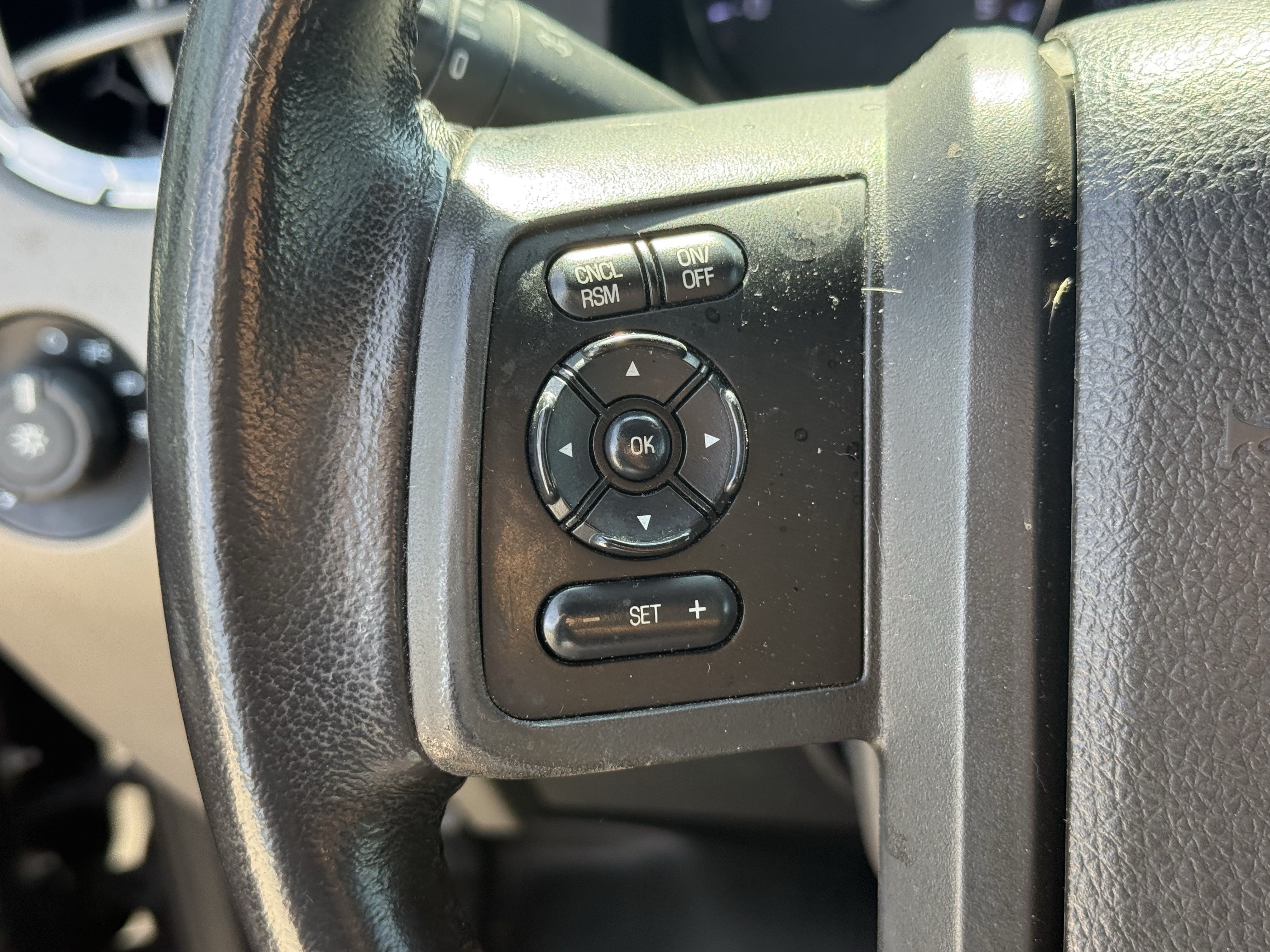 Used 2015 Ford F250 Lariat w/ Lariat Interior Package AWD/4WD image 16