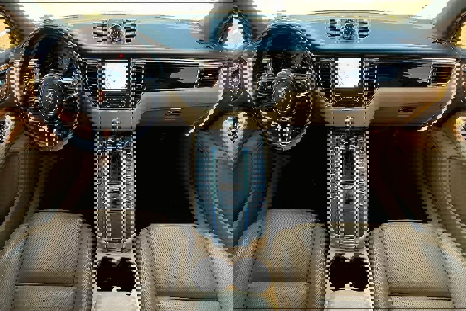 Used 2018 Porsche Macan S image 10