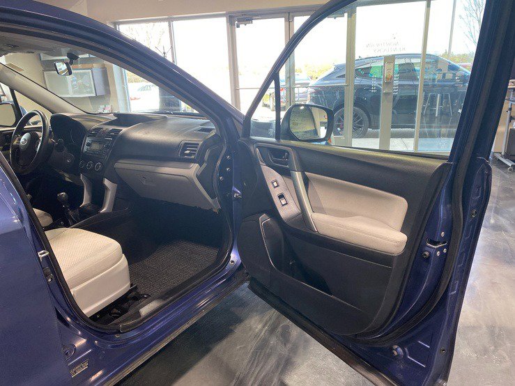Used 2014 Subaru Forester 2.5i Premium image 19
