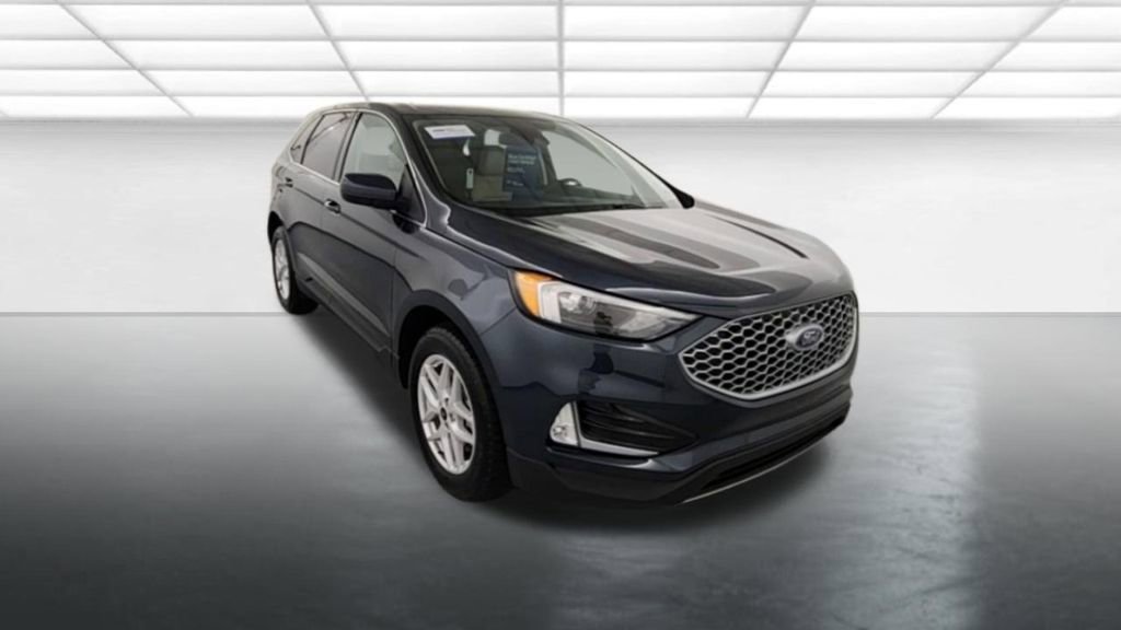Certified 2023 Ford Edge SEL w/ Convenience Package image 10