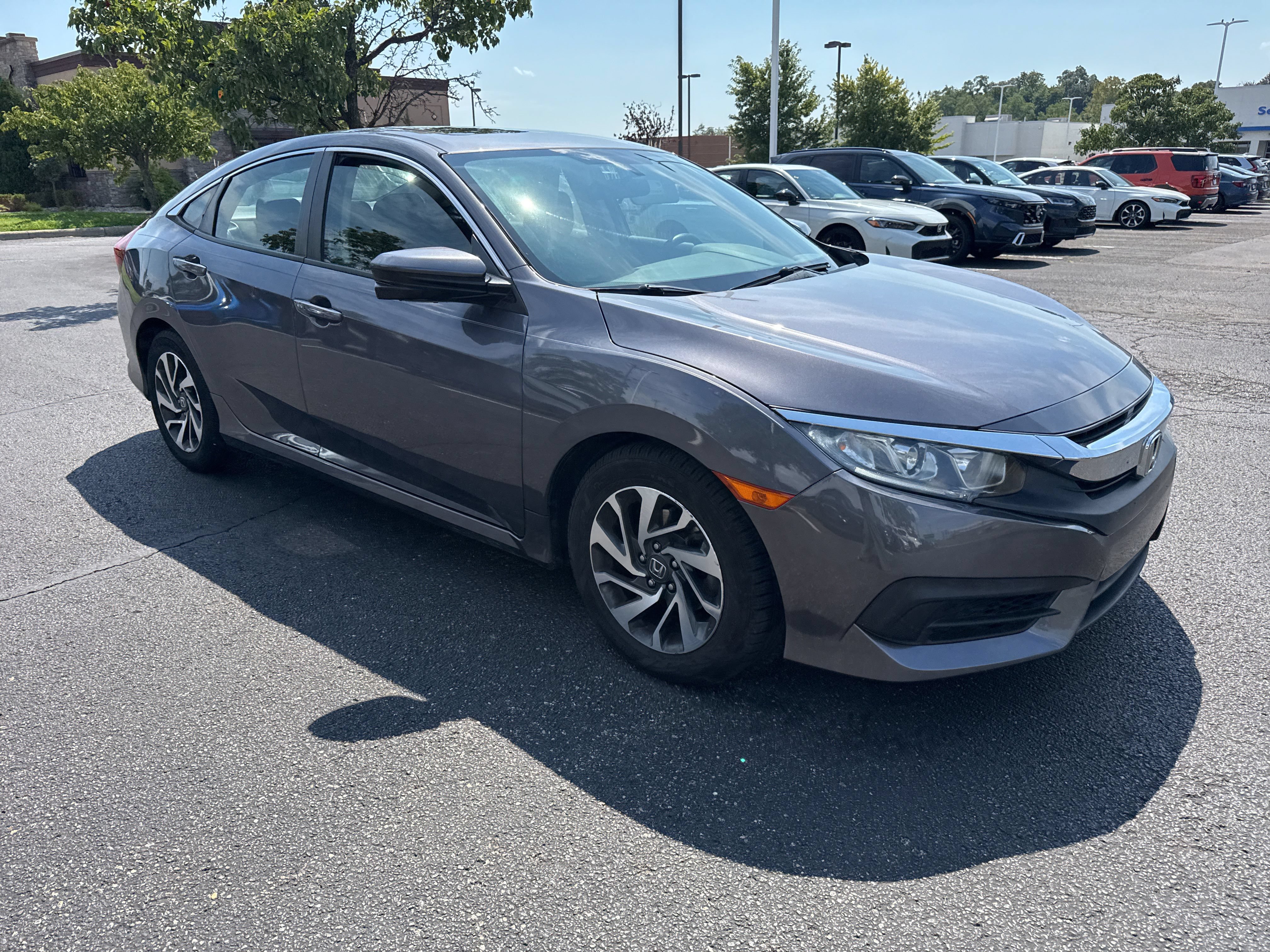 Used 2018 Honda Civic EX image 22