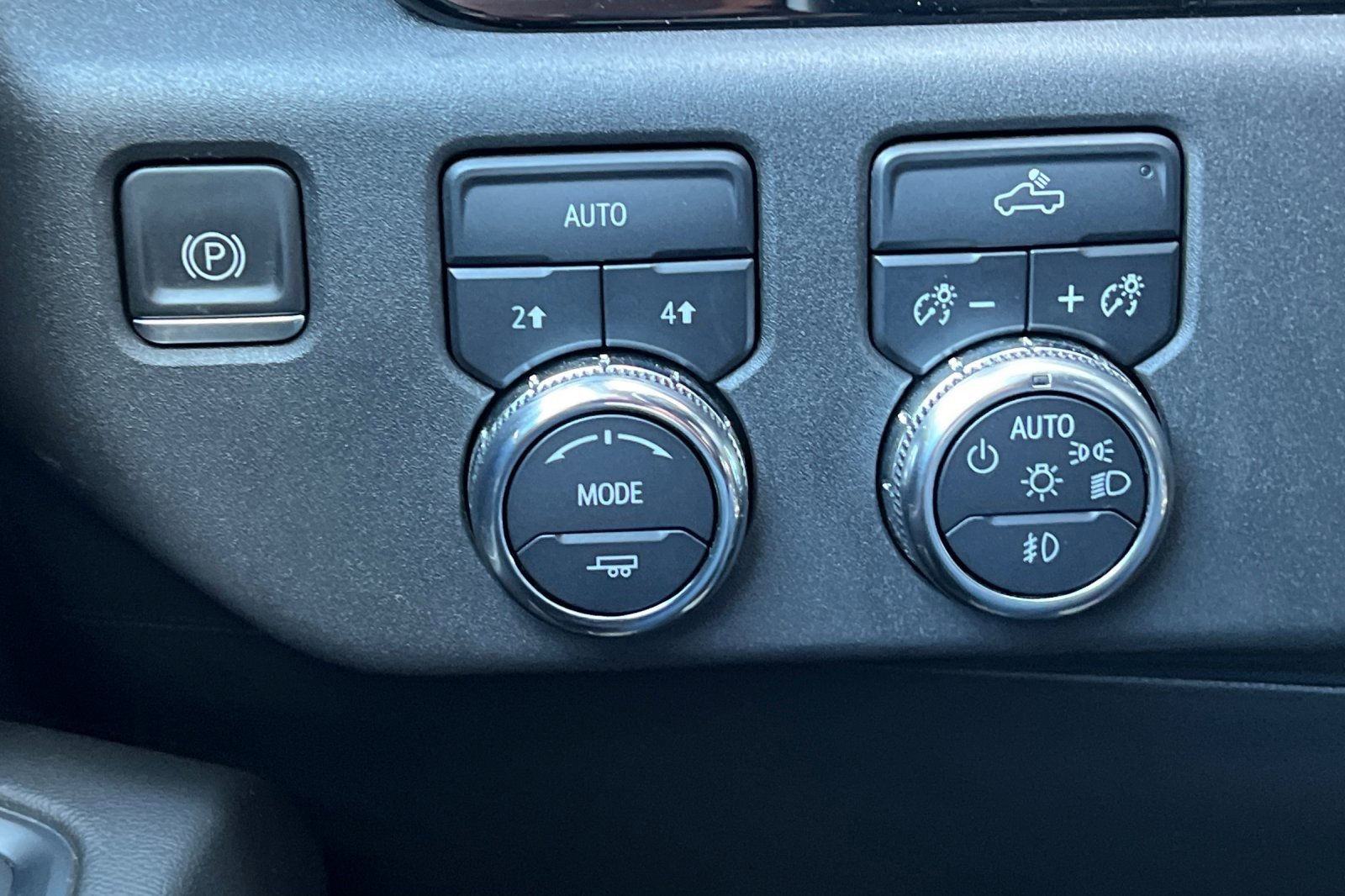 Used 2022 GMC Sierra 1500 Elevation image 36