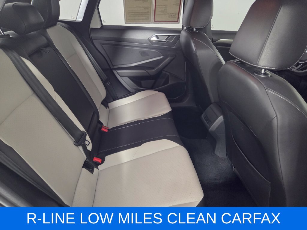 Used 2021 Volkswagen Jetta R-Line w/ R-Line Cold Weather Package FWD image 29