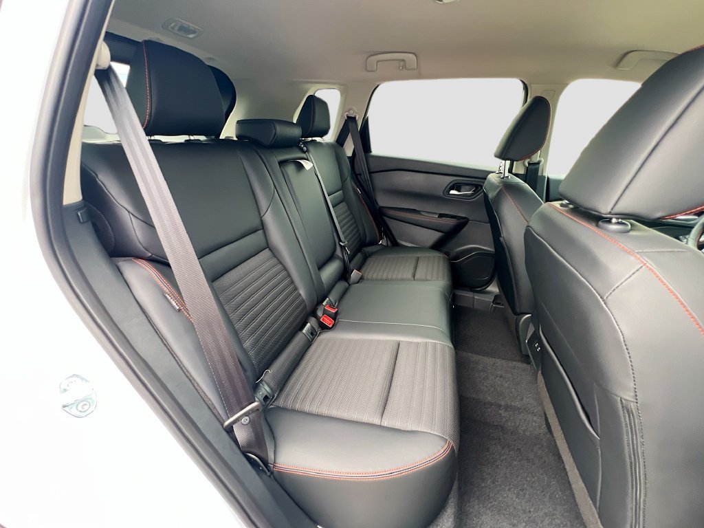 New 2026 Nissan Rogue SV AWD/4WD image 25