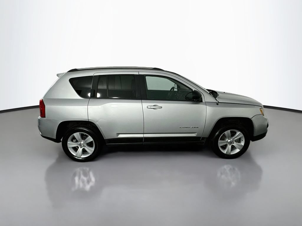 Used 2012 Jeep Compass Sport FWD image 8