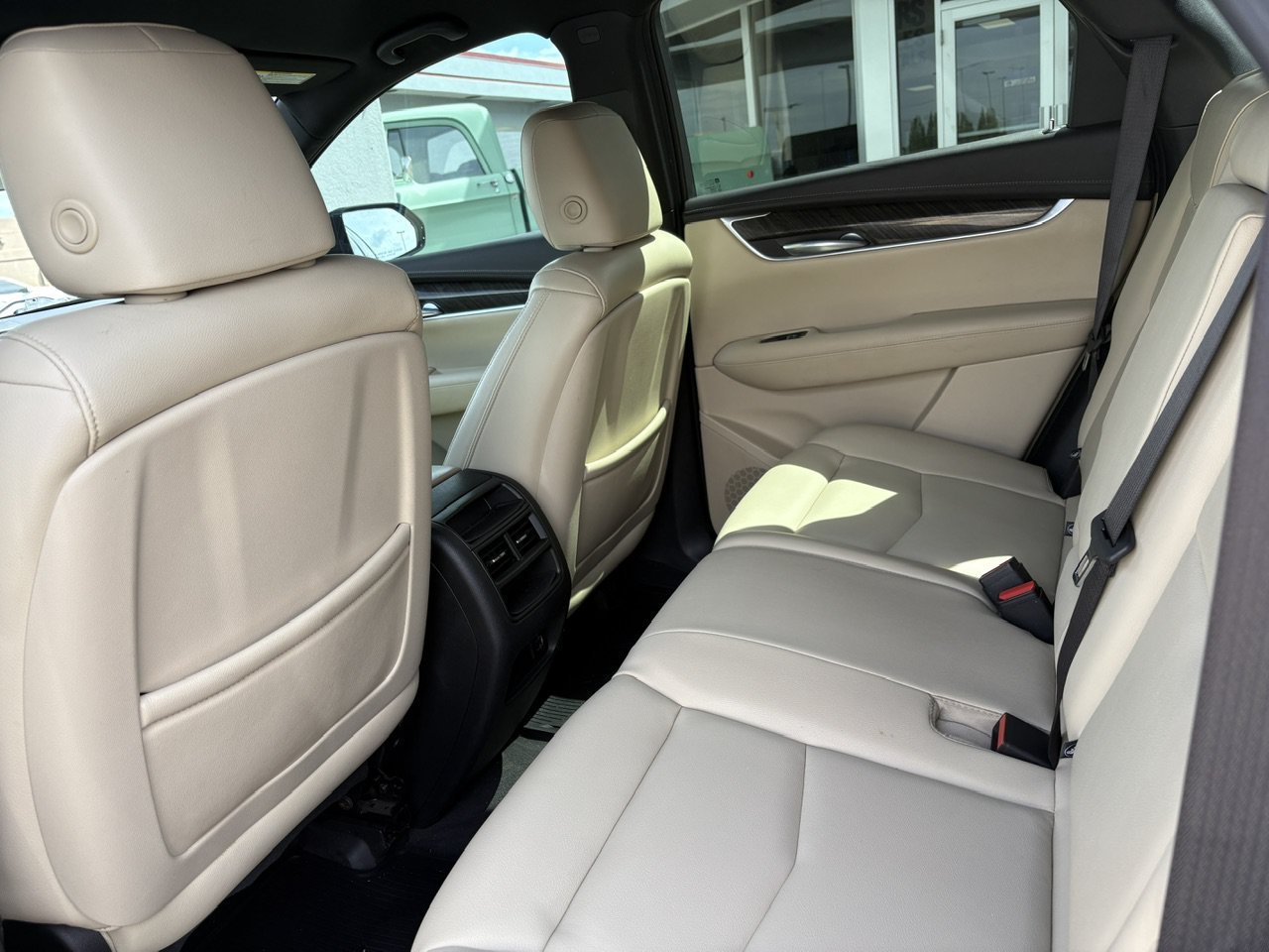 Certified 2018 Cadillac XT5 FWD image 31