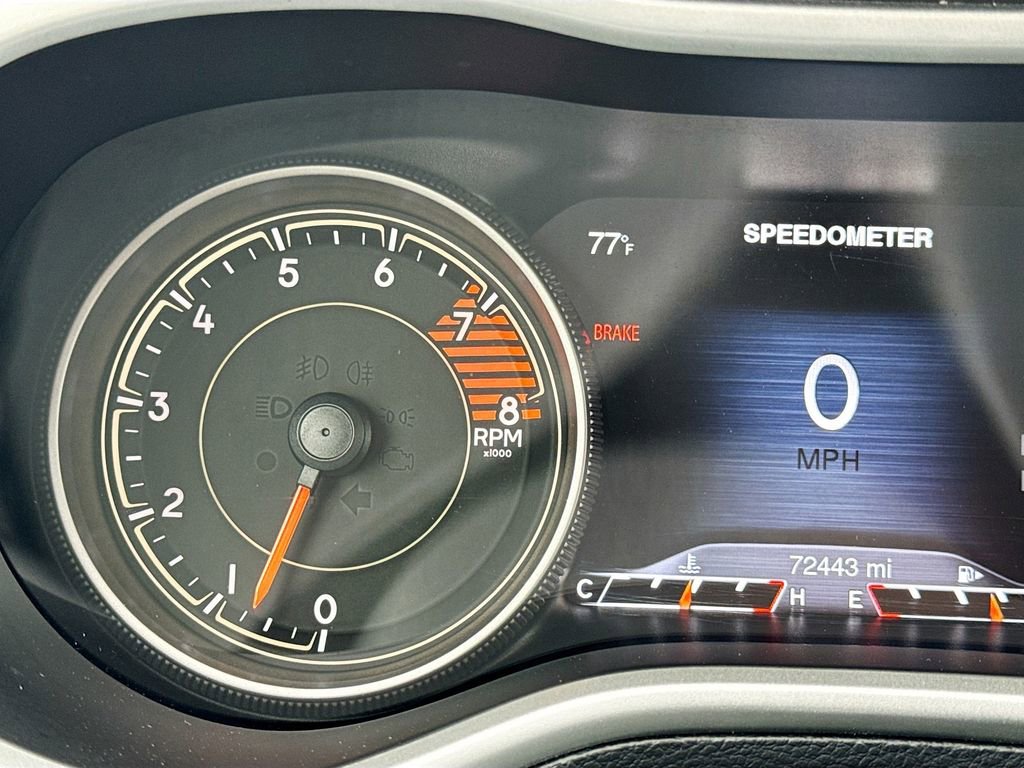 Used 2017 Jeep Cherokee Trailhawk w/ Comfort/Convenience Group image 15