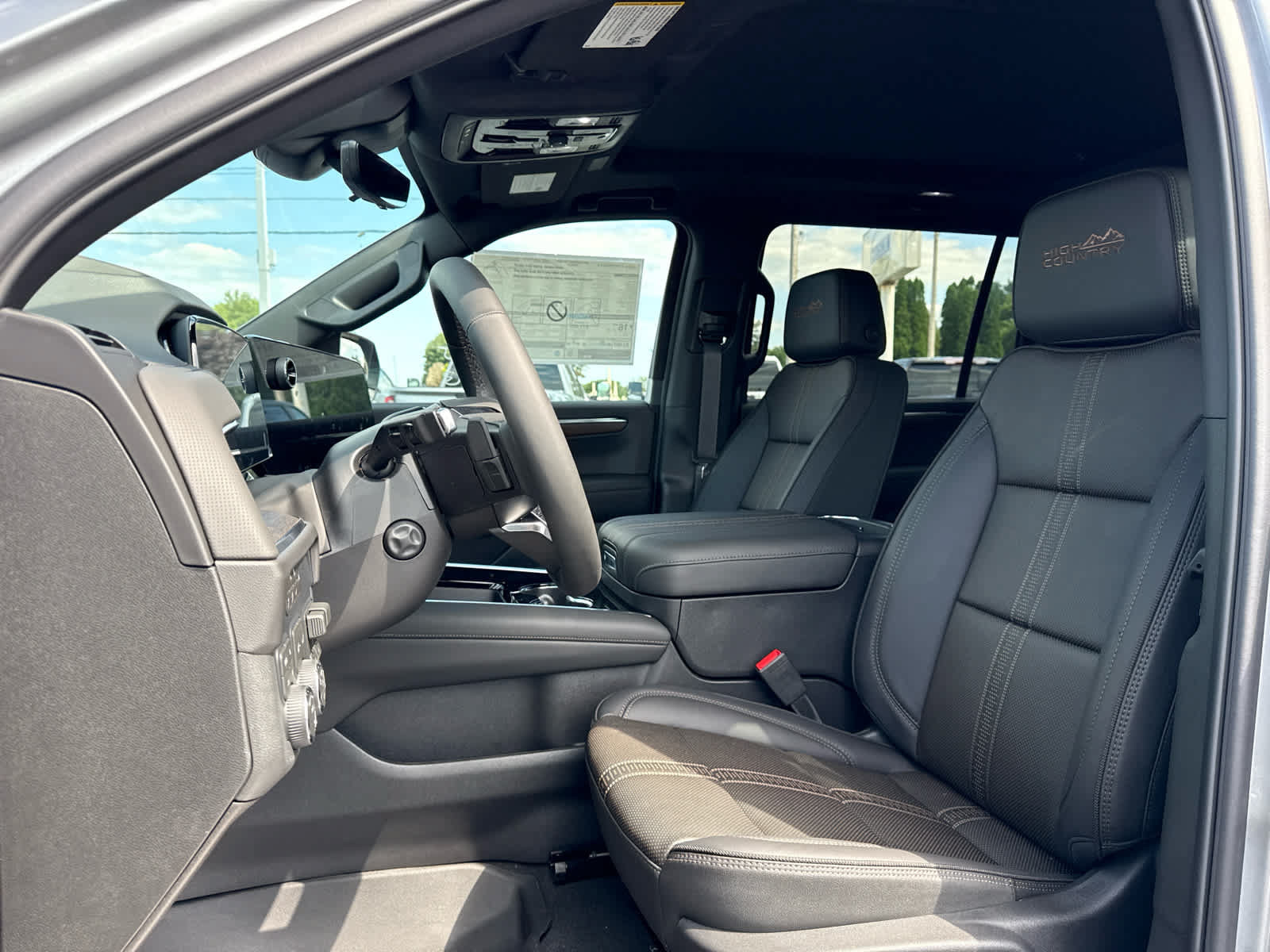 New 2026 Chevrolet Suburban High Country w/ Sun And Tow Package AWD/4WD image 11