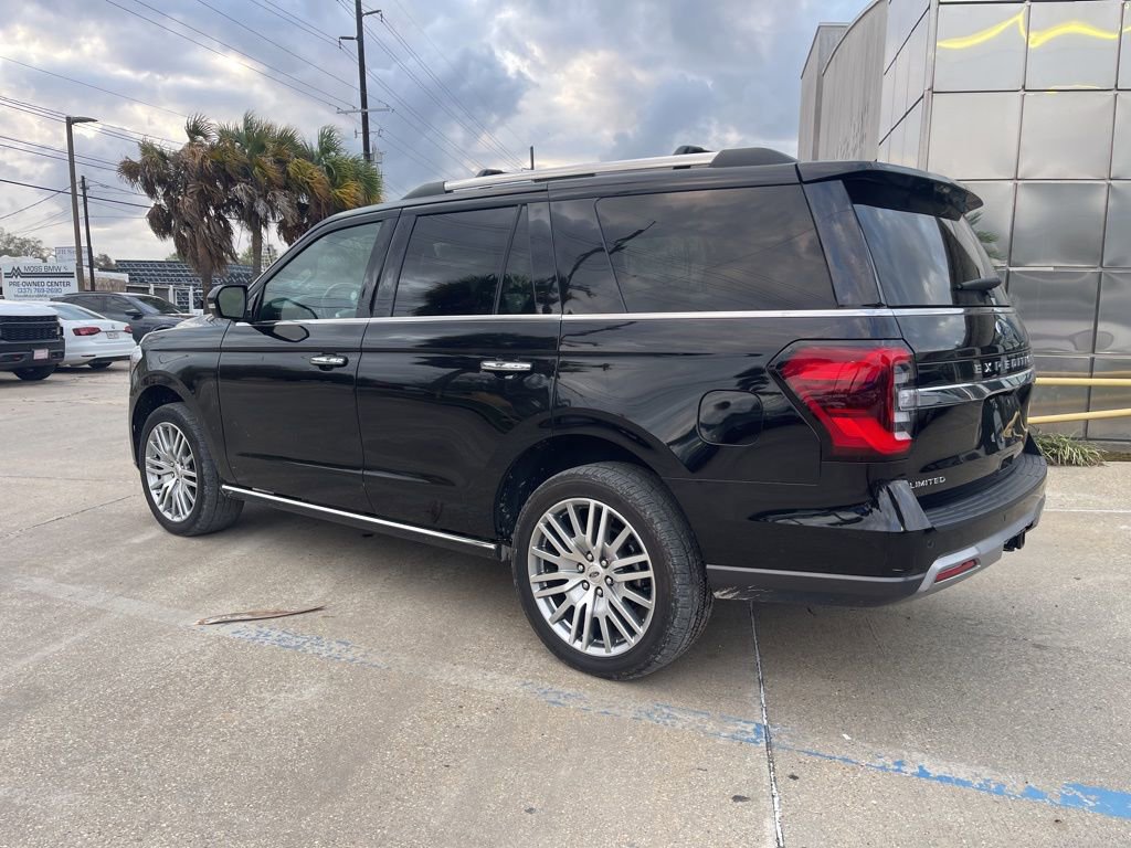 Used 2024 Ford Expedition Limited image 7