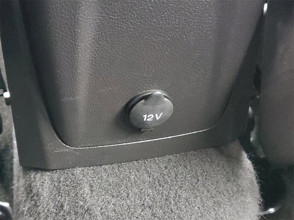 Used 2012 Ford Focus SE image 12