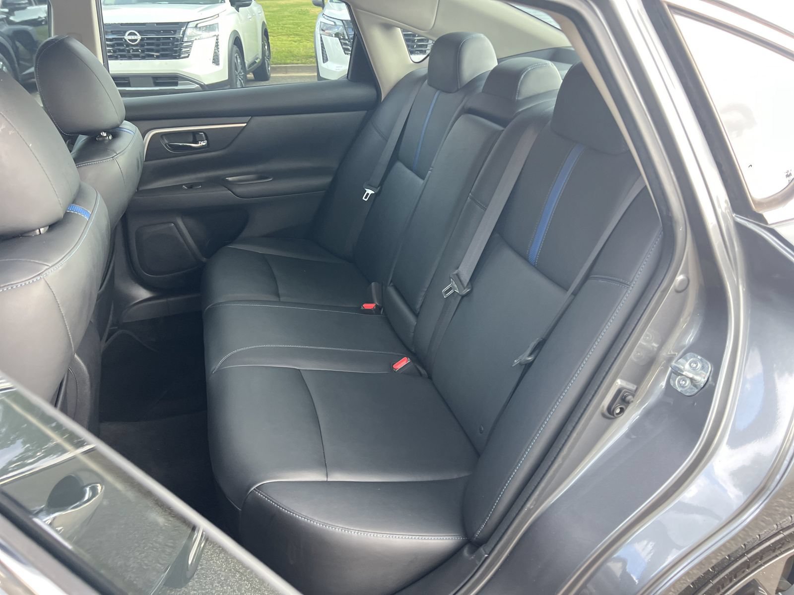 Used 2018 Nissan Altima 2.5 SR w/ SR Special Edition FWD image 15