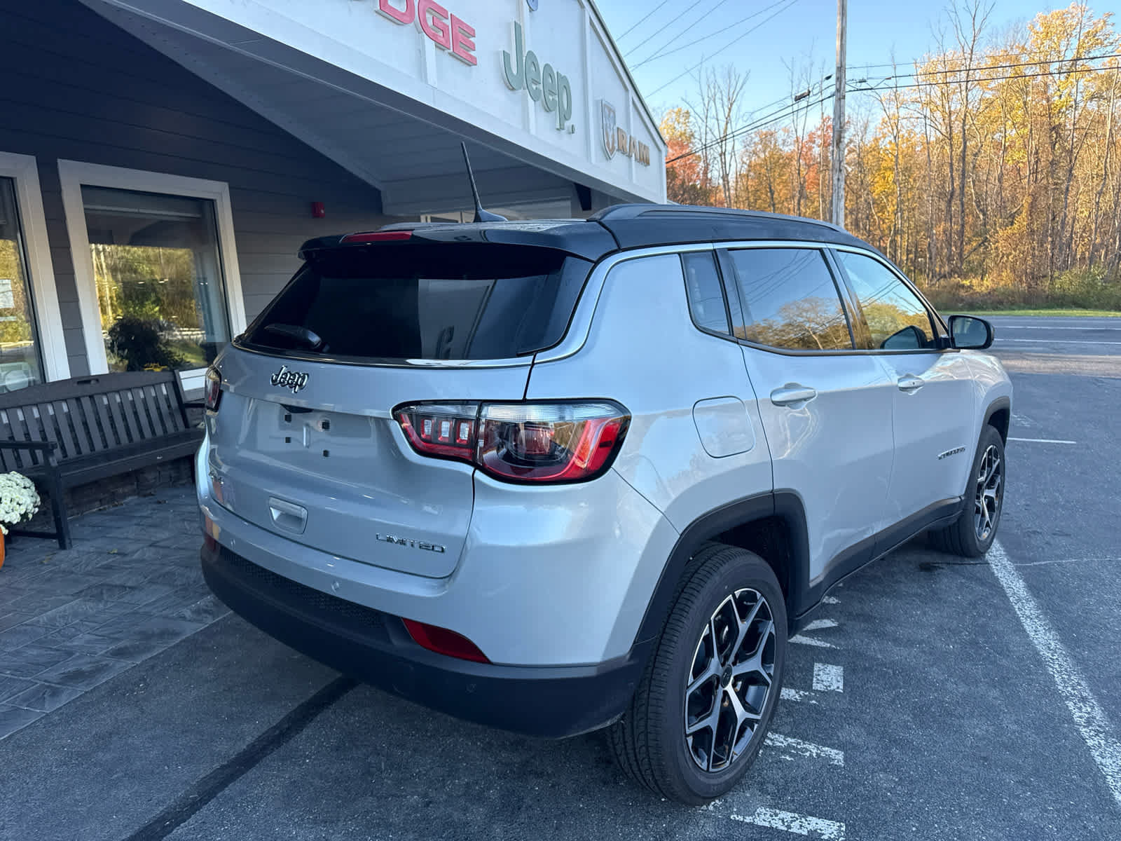 New 2026 Jeep Compass Limited AWD/4WD image 3