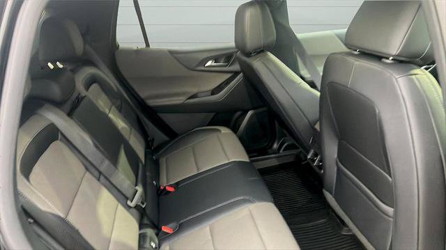 New 2026 Chevrolet Equinox LT w/ Convenience Package II AWD/4WD image 24