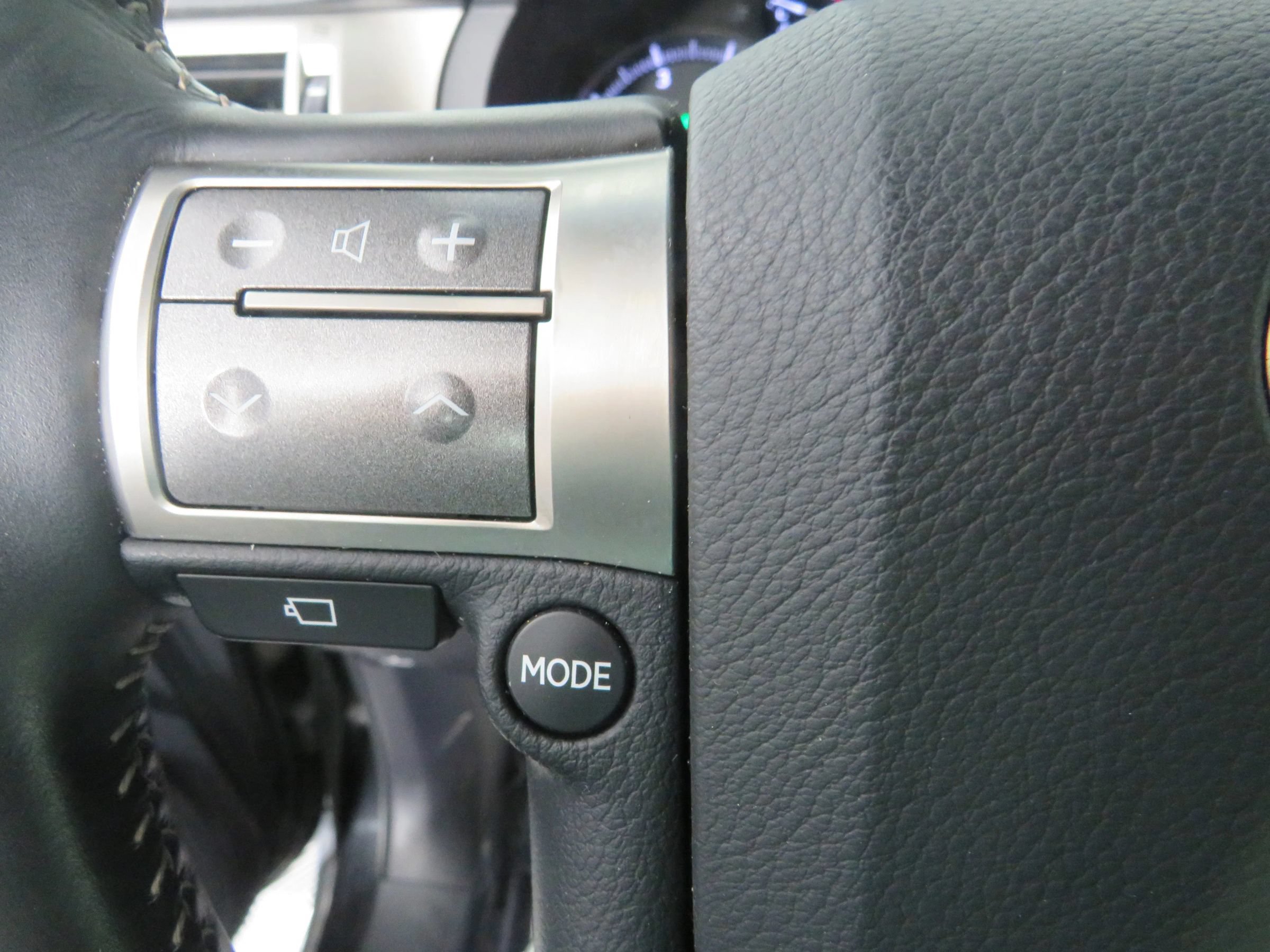 Used 2019 Lexus GX 460 Luxury AWD/4WD image 17