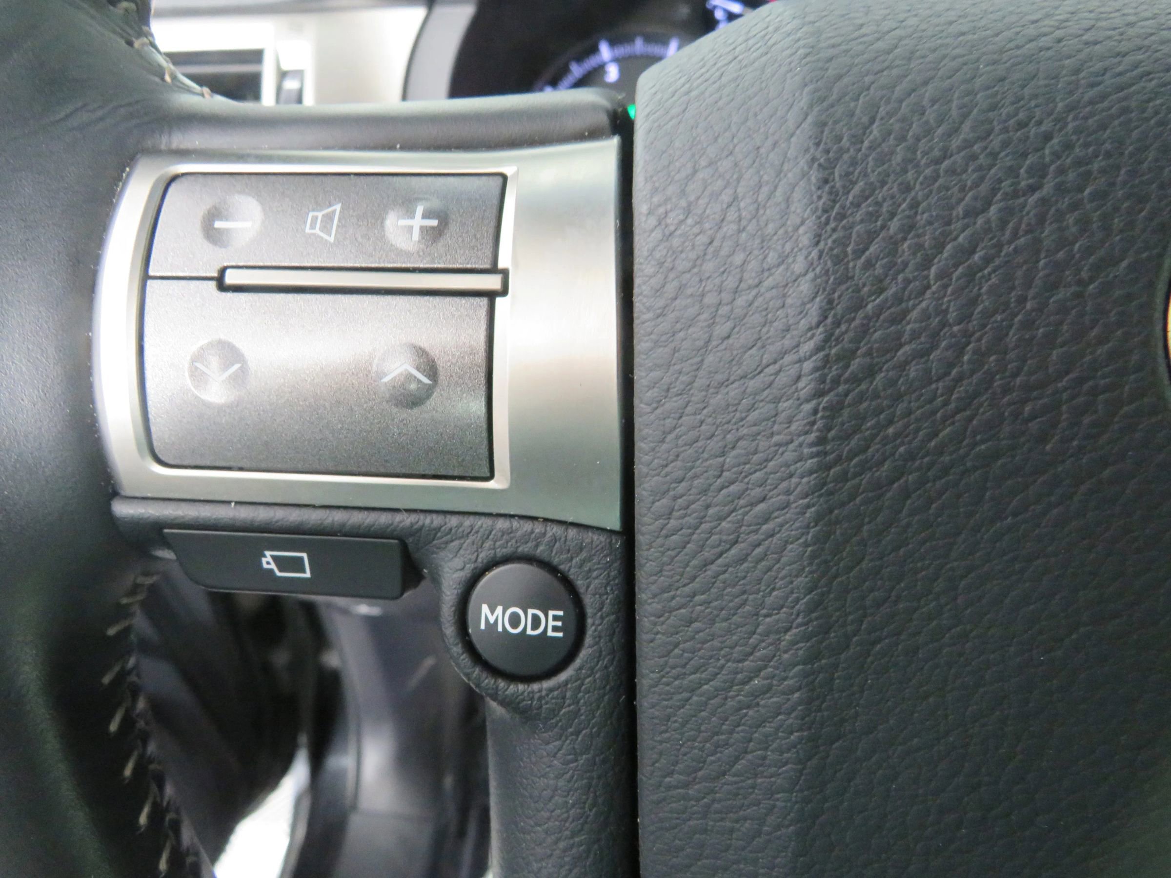 Used 2019 Lexus GX 460 Luxury image 17