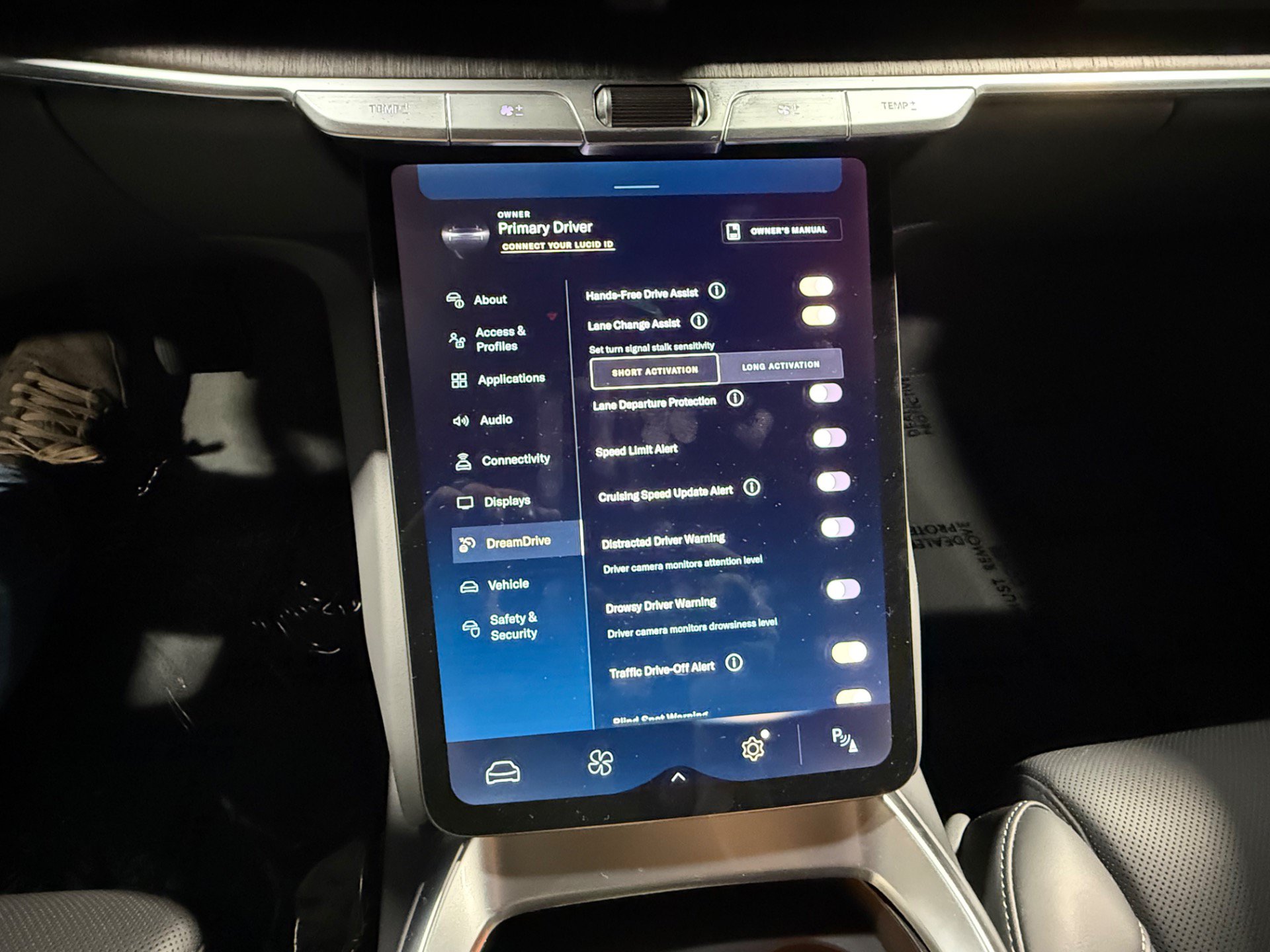 Used 2024 Lucid Air Touring AWD/4WD image 41