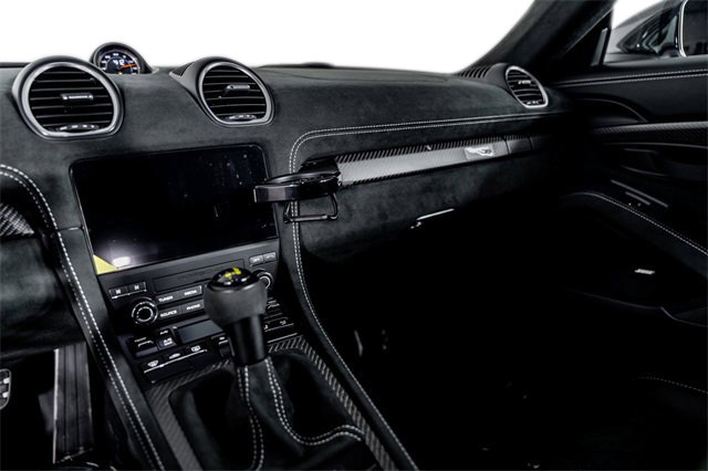 Used 2025 Porsche 718 Cayman GT4 RS image 43
