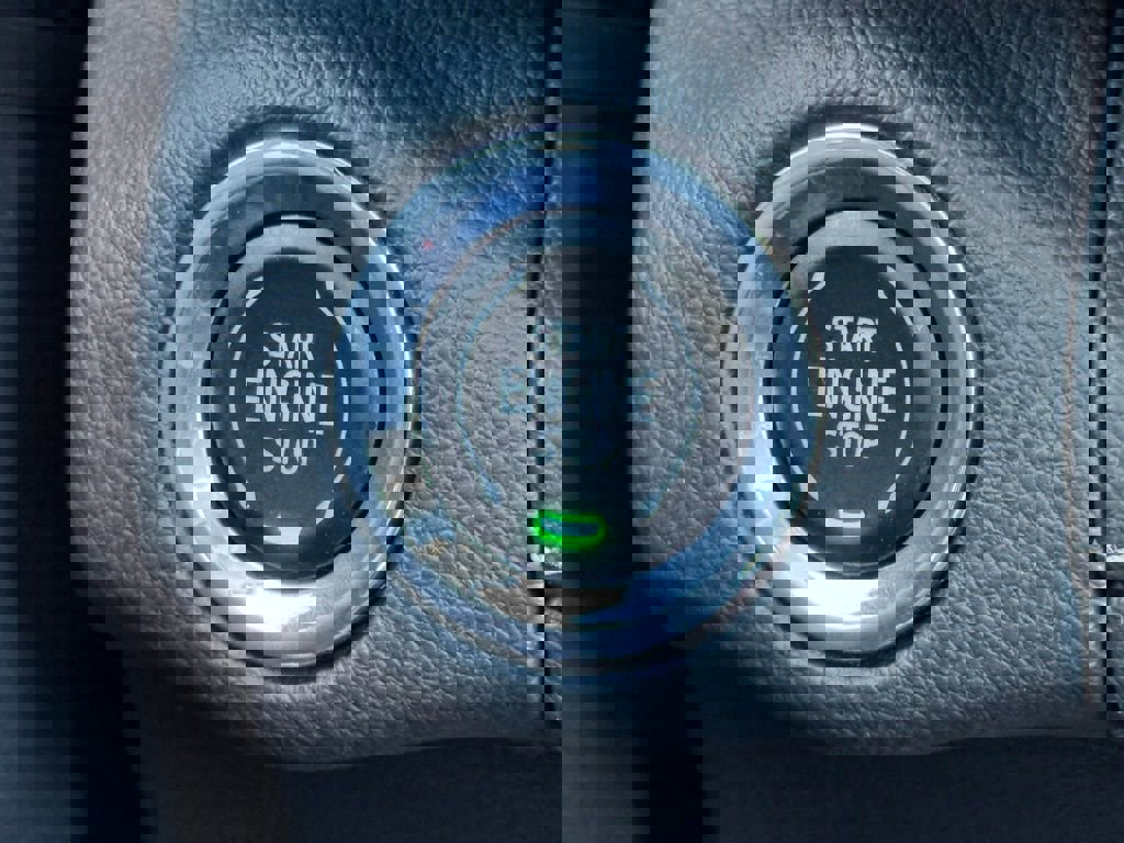 Used 2023 Buick Envision Avenir image 24