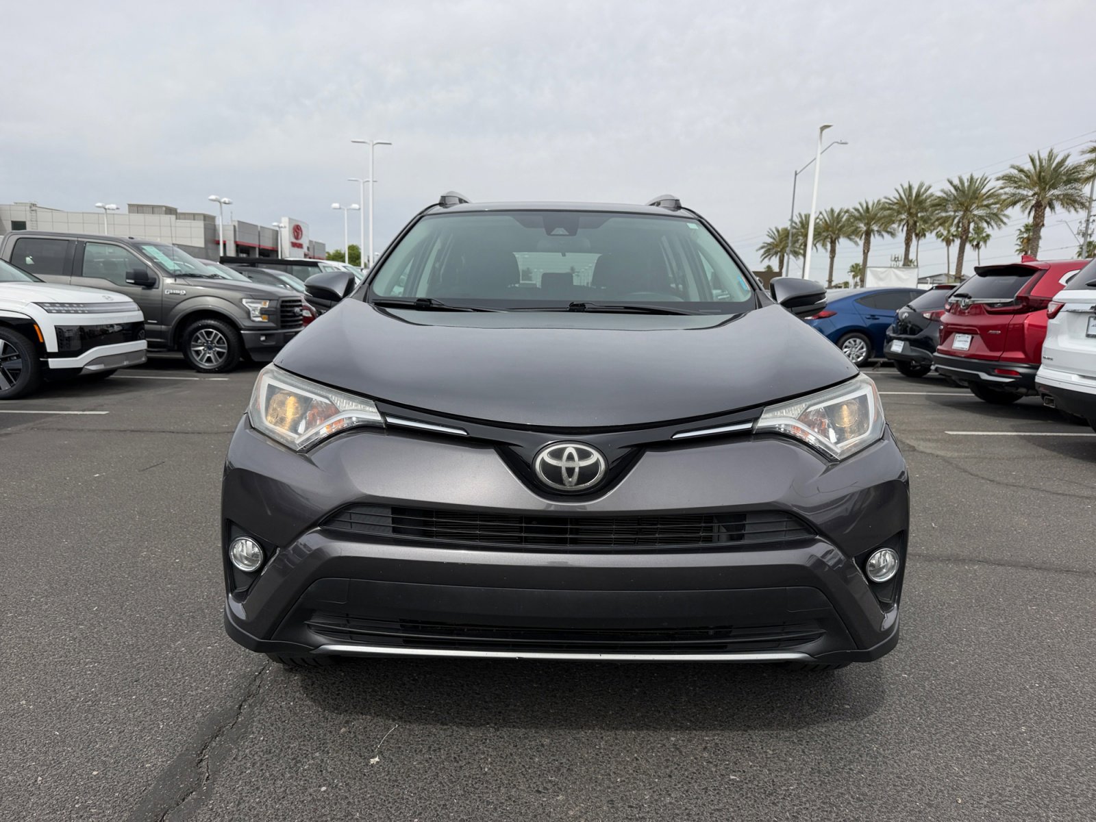 Used 2017 Toyota RAV4 XLE w/ Premium Special Value Package image 21