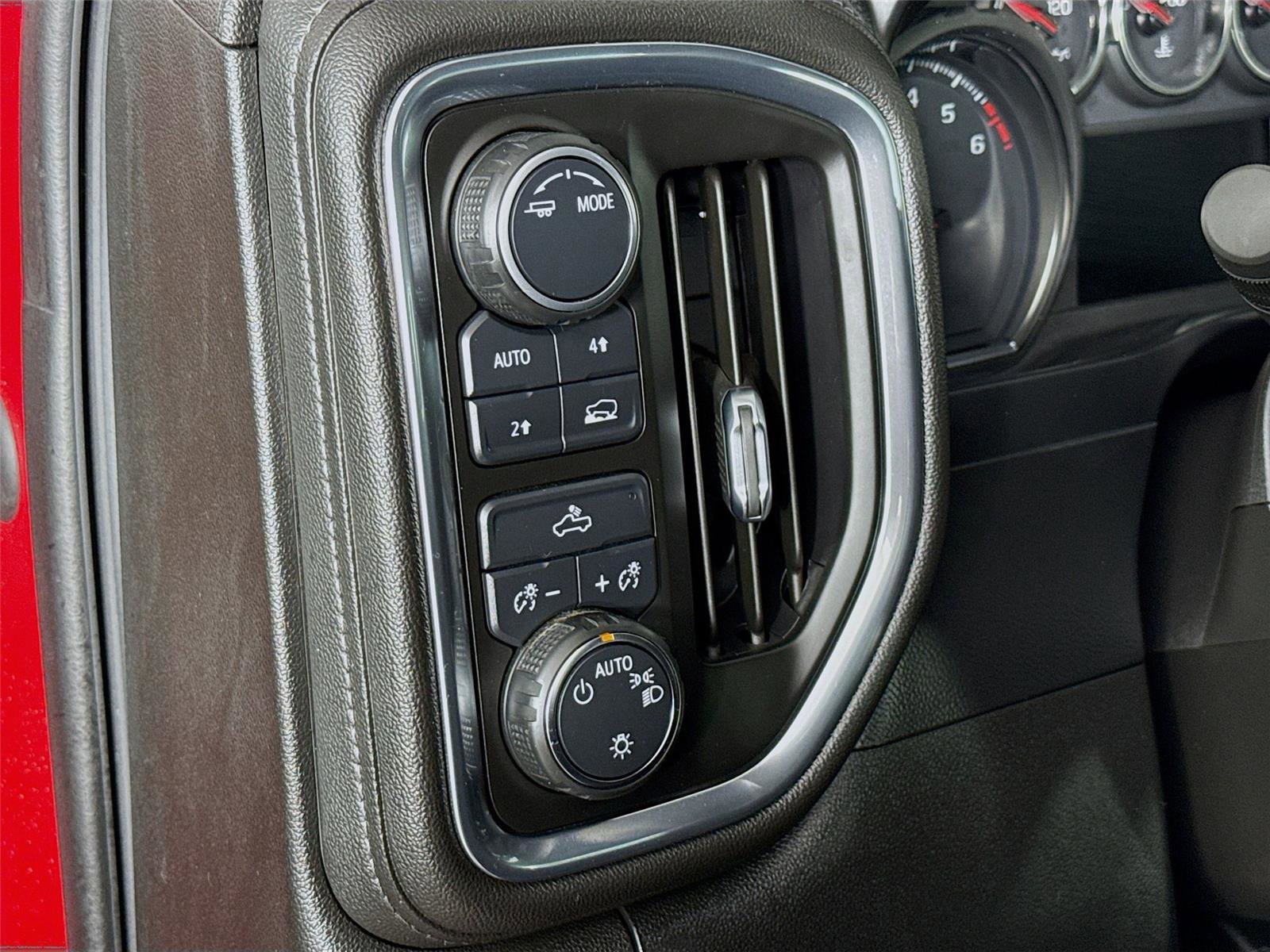 Used 2021 Chevrolet Silverado 1500 LT w/ LPO, Liner Protection Package image 11