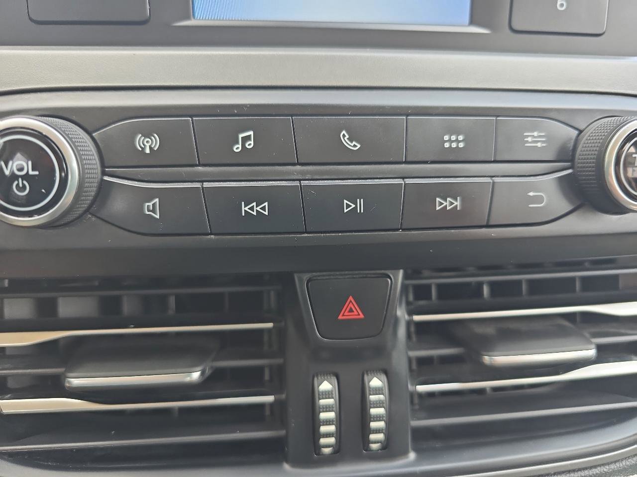 Used 2020 Ford Escape S image 25