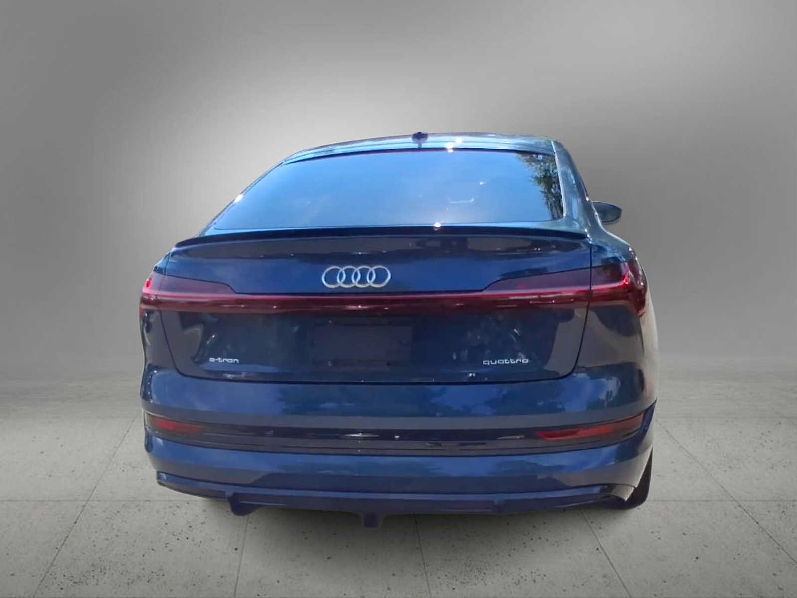 Used 2022 Audi e-tron Prestige AWD/4WD image 7