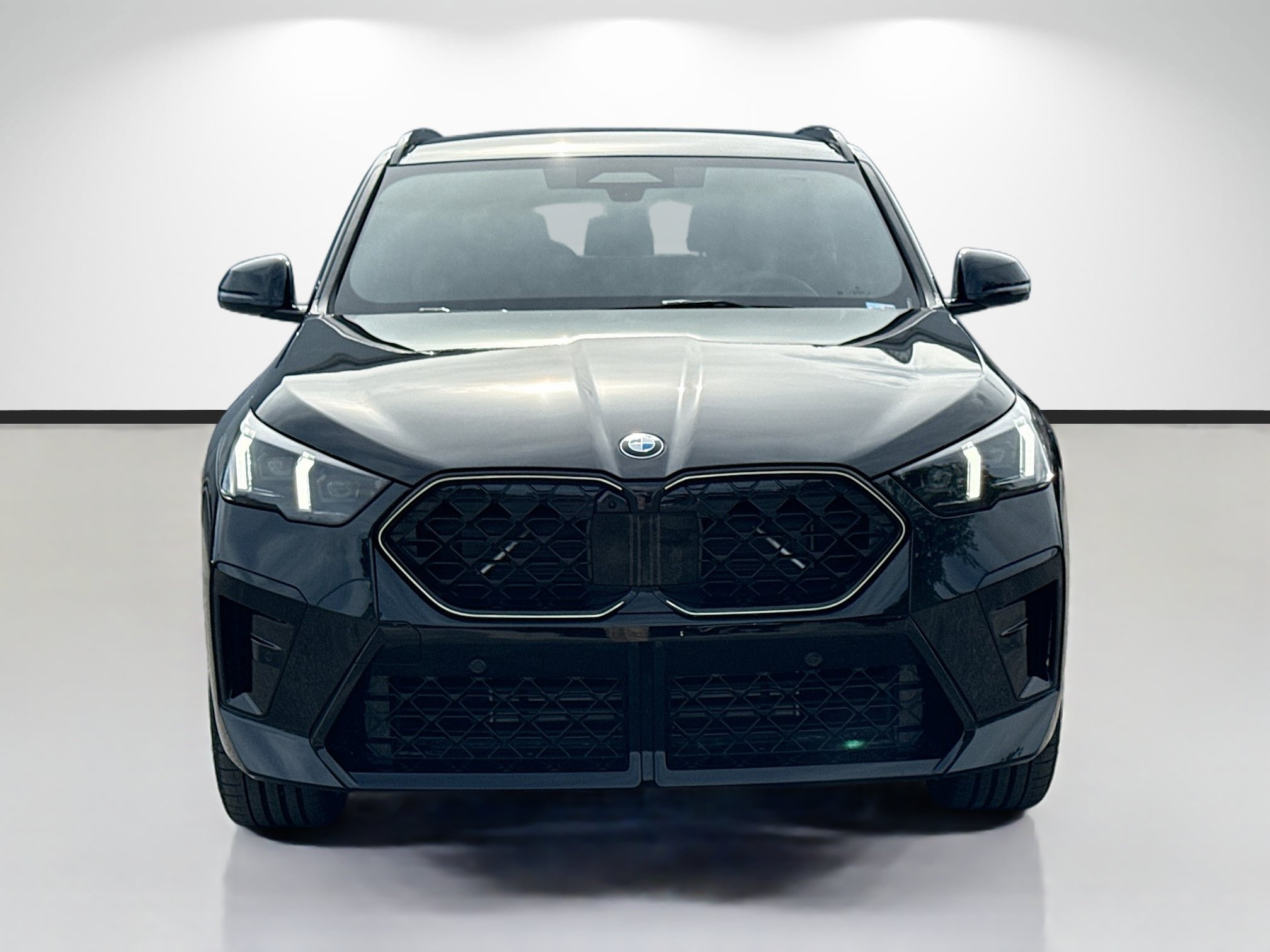 New 2026 BMW X2 xDrive28i w/ Technology Package AWD/4WD image 8