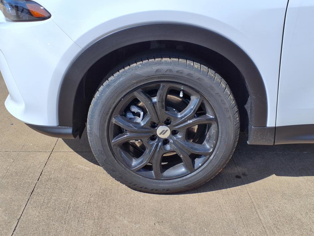 New 2025 Dodge Hornet GT w/ GT Blacktop Package image 17