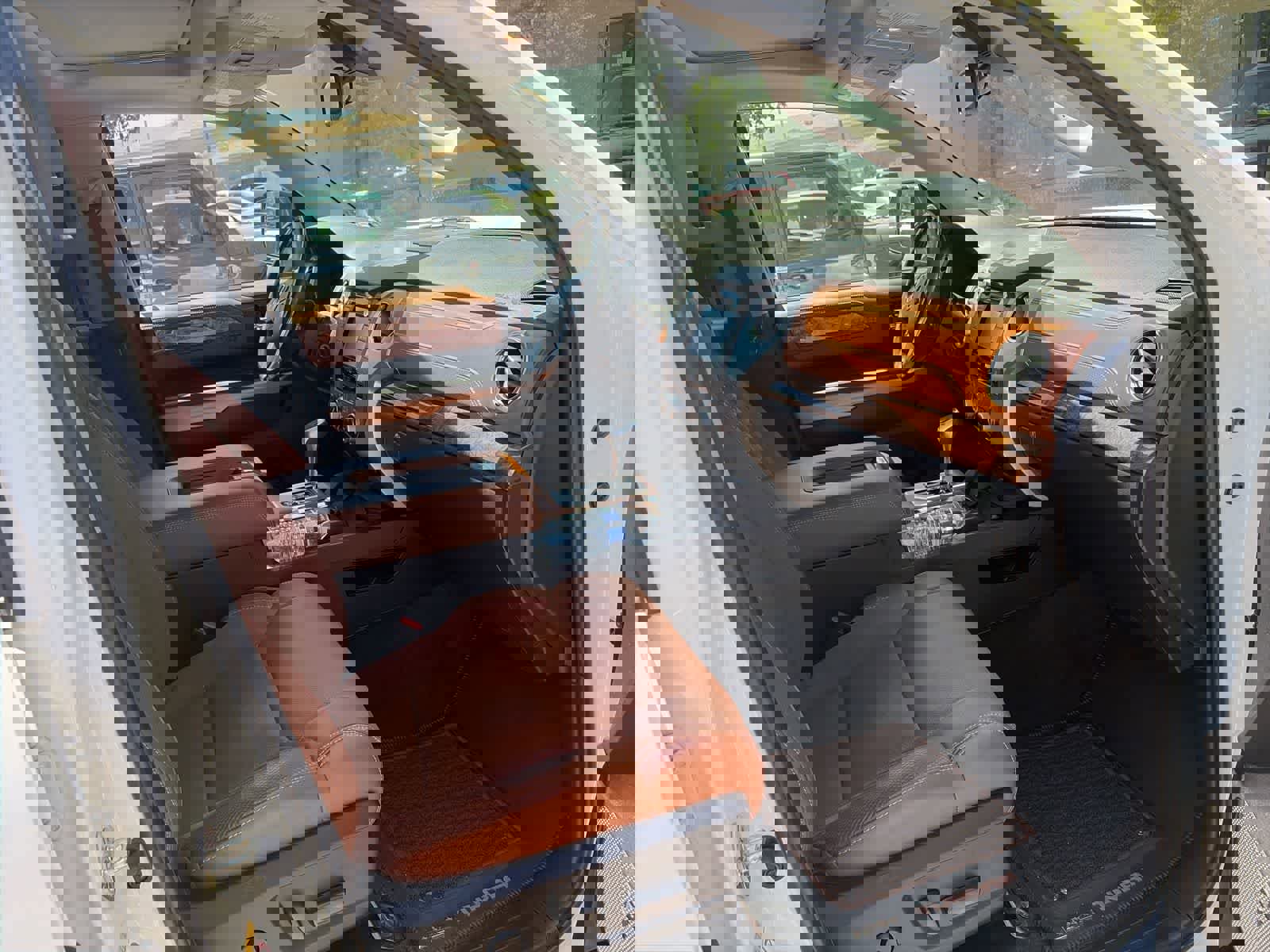 Used 2019 Toyota Tundra 1794 Edition AWD/4WD image 9