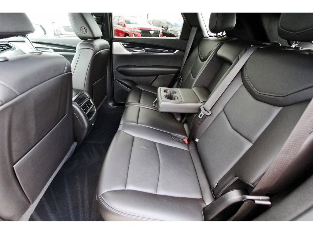 Used 2023 Cadillac XT5 Premium Luxury image 7