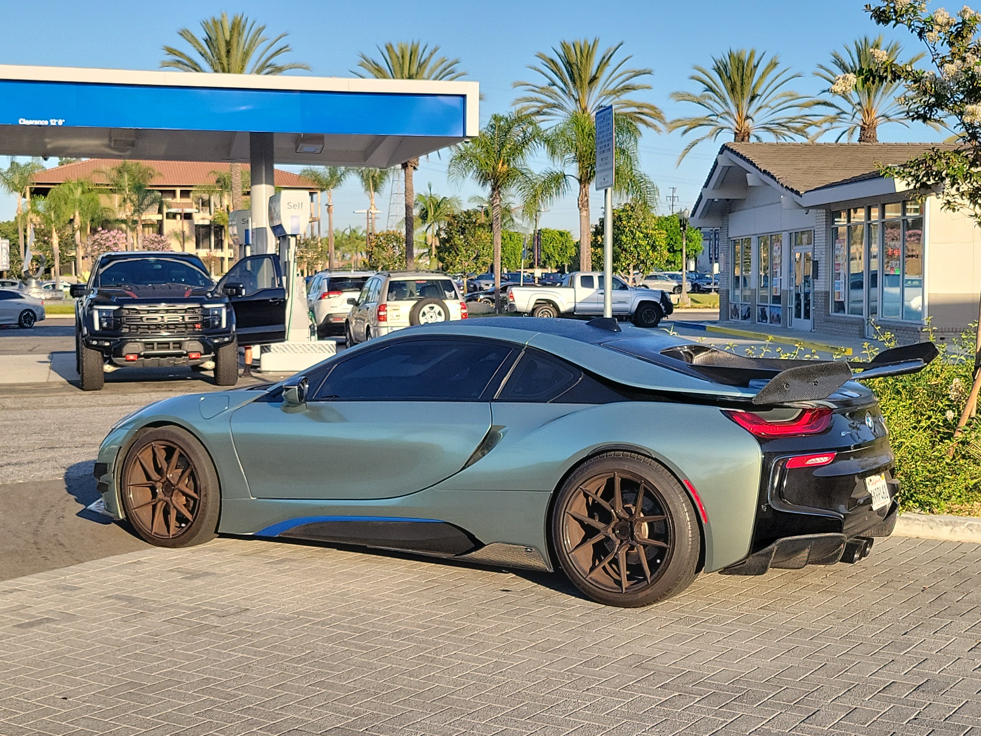 Used 2014 BMW i8 AWD/4WD image 5