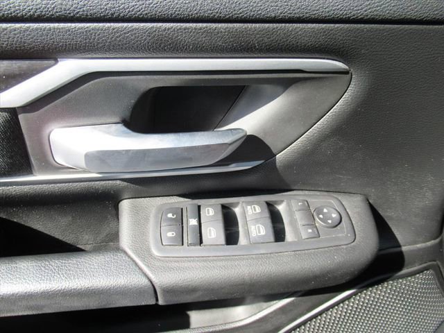 Used 2020 RAM 1500 Big Horn RWD image 19