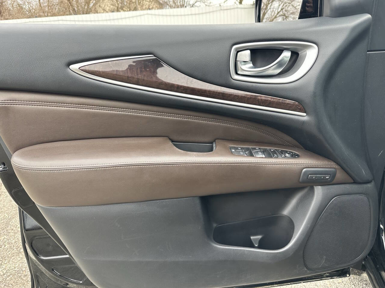 Used 2013 INFINITI JX35 AWD image 24