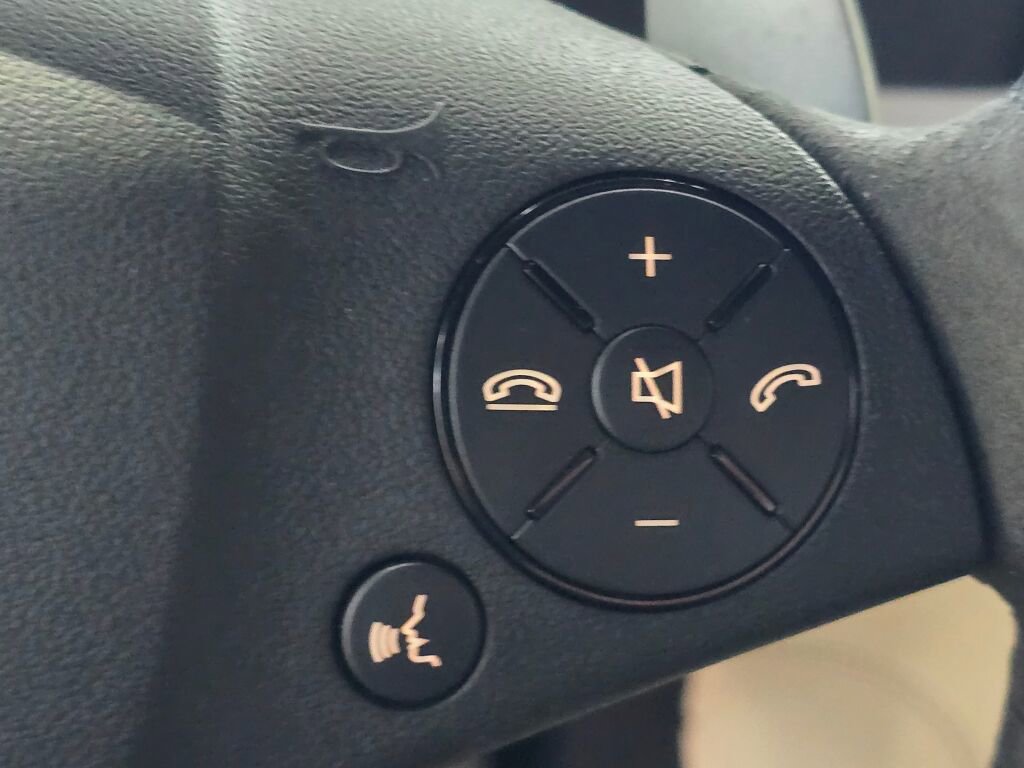 Used 2012 Mercedes-Benz SLS AMG Roadster image 44