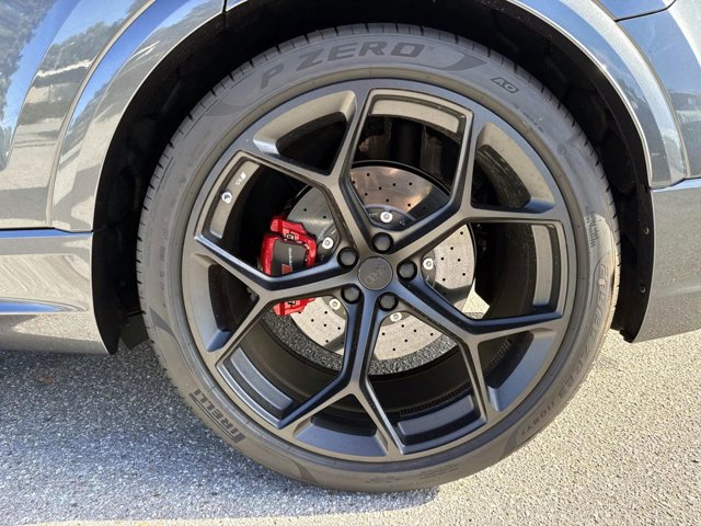 New 2026 Audi RS Q8 performance image 10