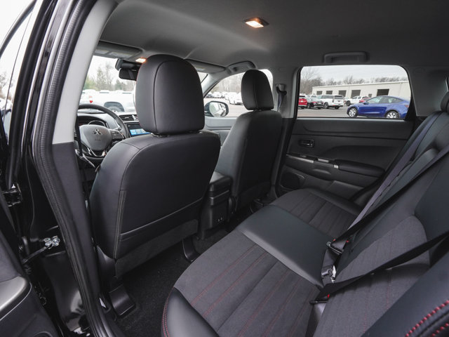 New 2026 Mitsubishi Outlander Sport SE AWD/4WD image 32