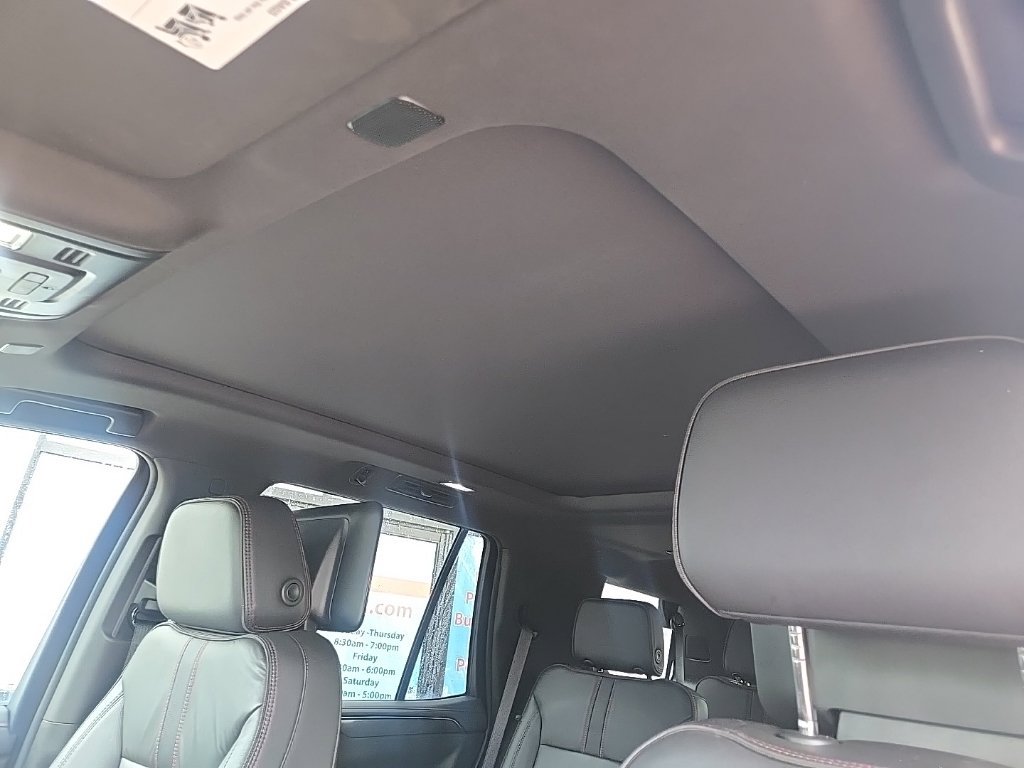 Used 2021 Chevrolet Tahoe RST w/ Luxury Package AWD/4WD image 35