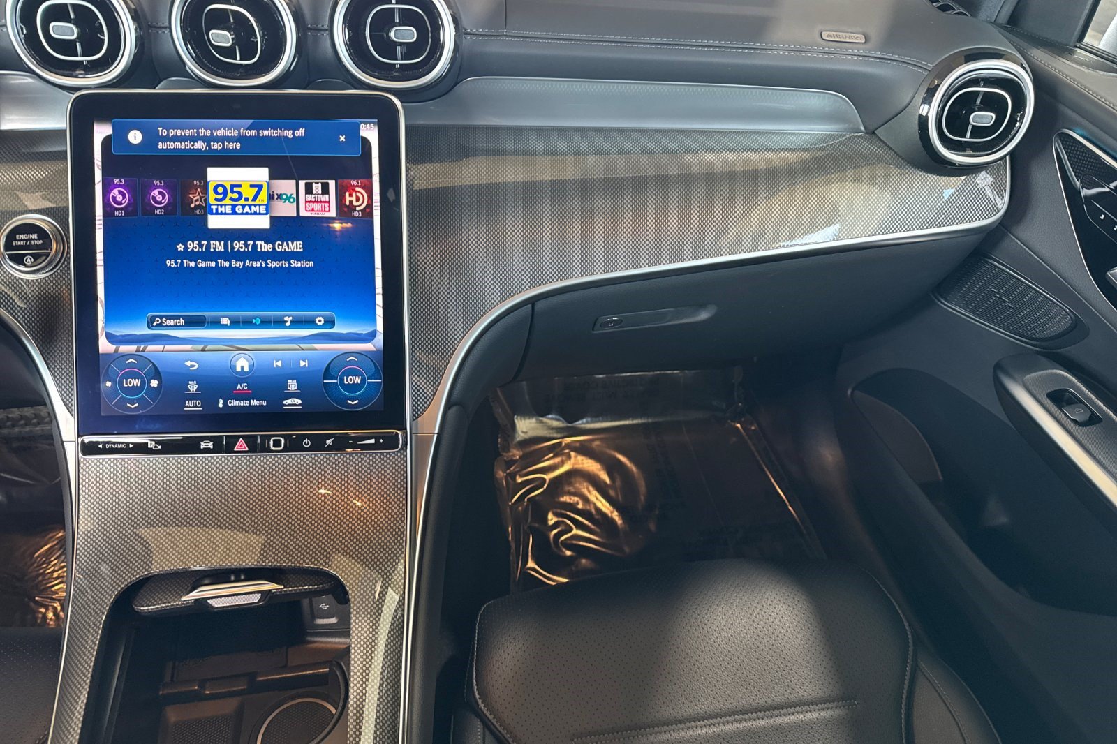 Certified 2024 Mercedes-Benz GLC 300 image 33