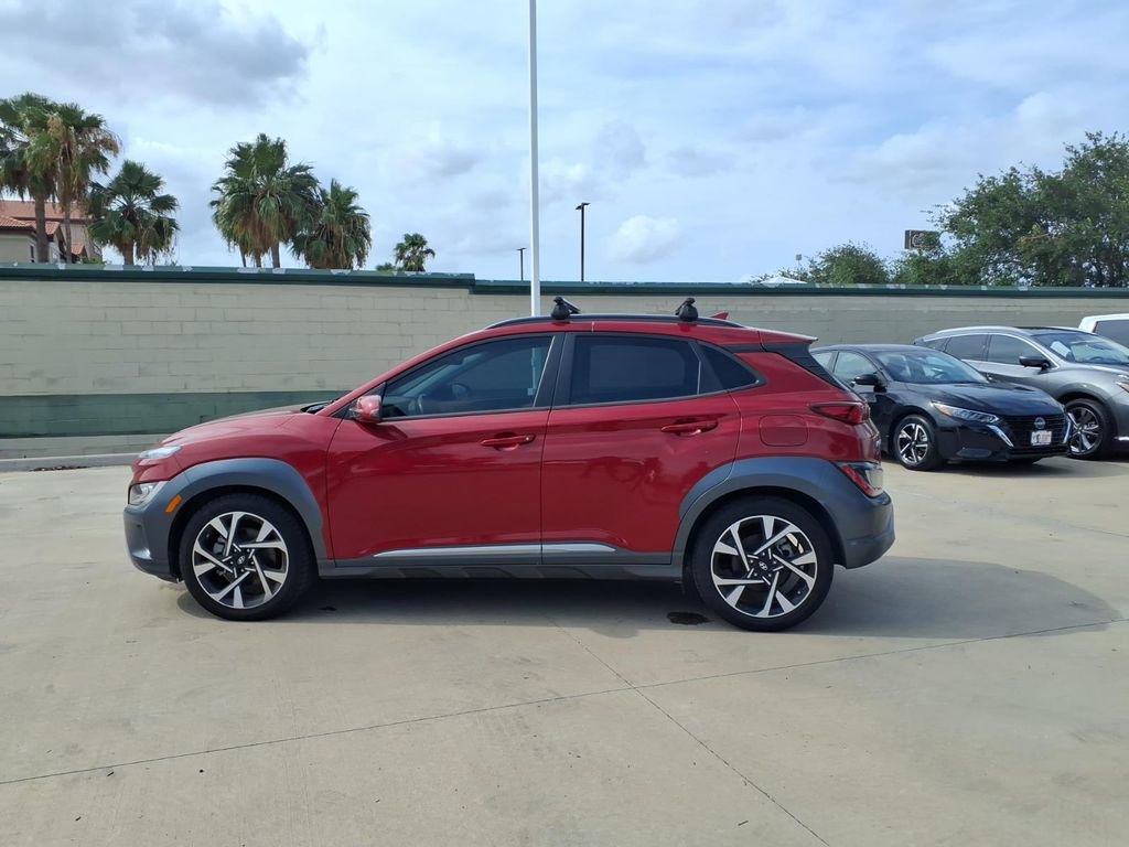 Used 2022 Hyundai Kona Limited FWD image 2