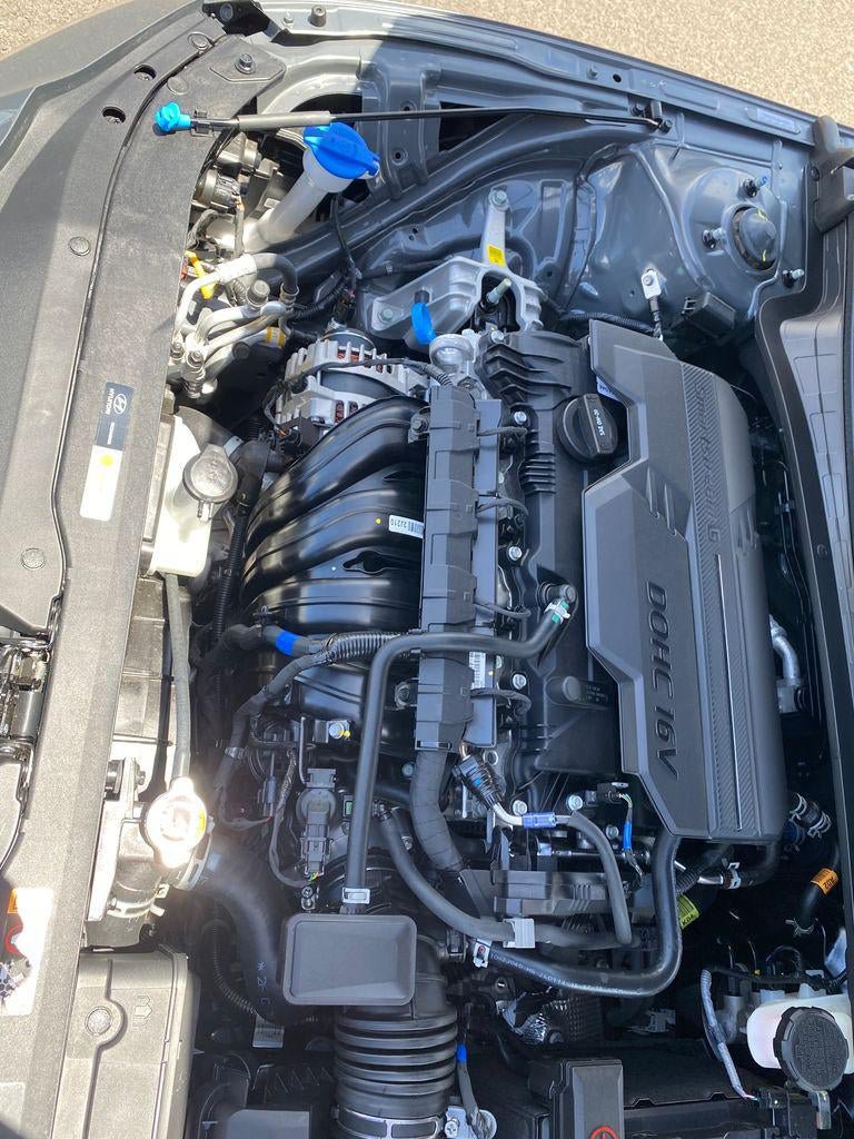 New 2026 Hyundai Elantra SE FWD image 10