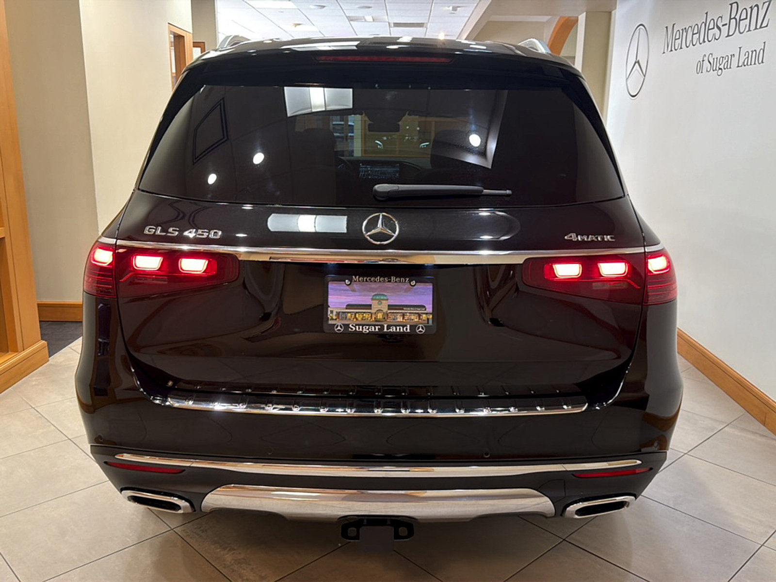 Certified 2025 Mercedes-Benz GLS 450 4MATIC image 5