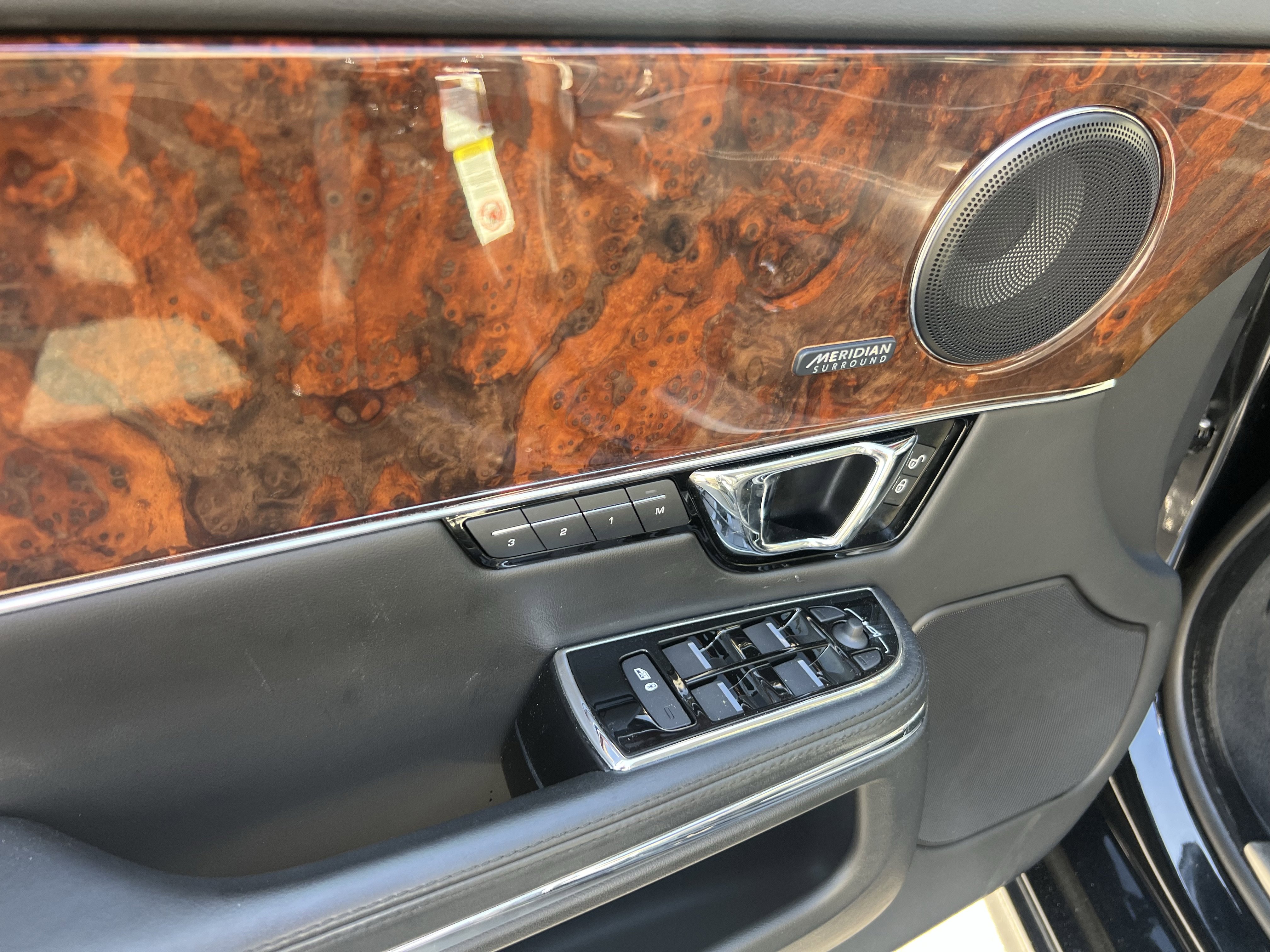 Used 2019 Jaguar XJ R-Sport image 14