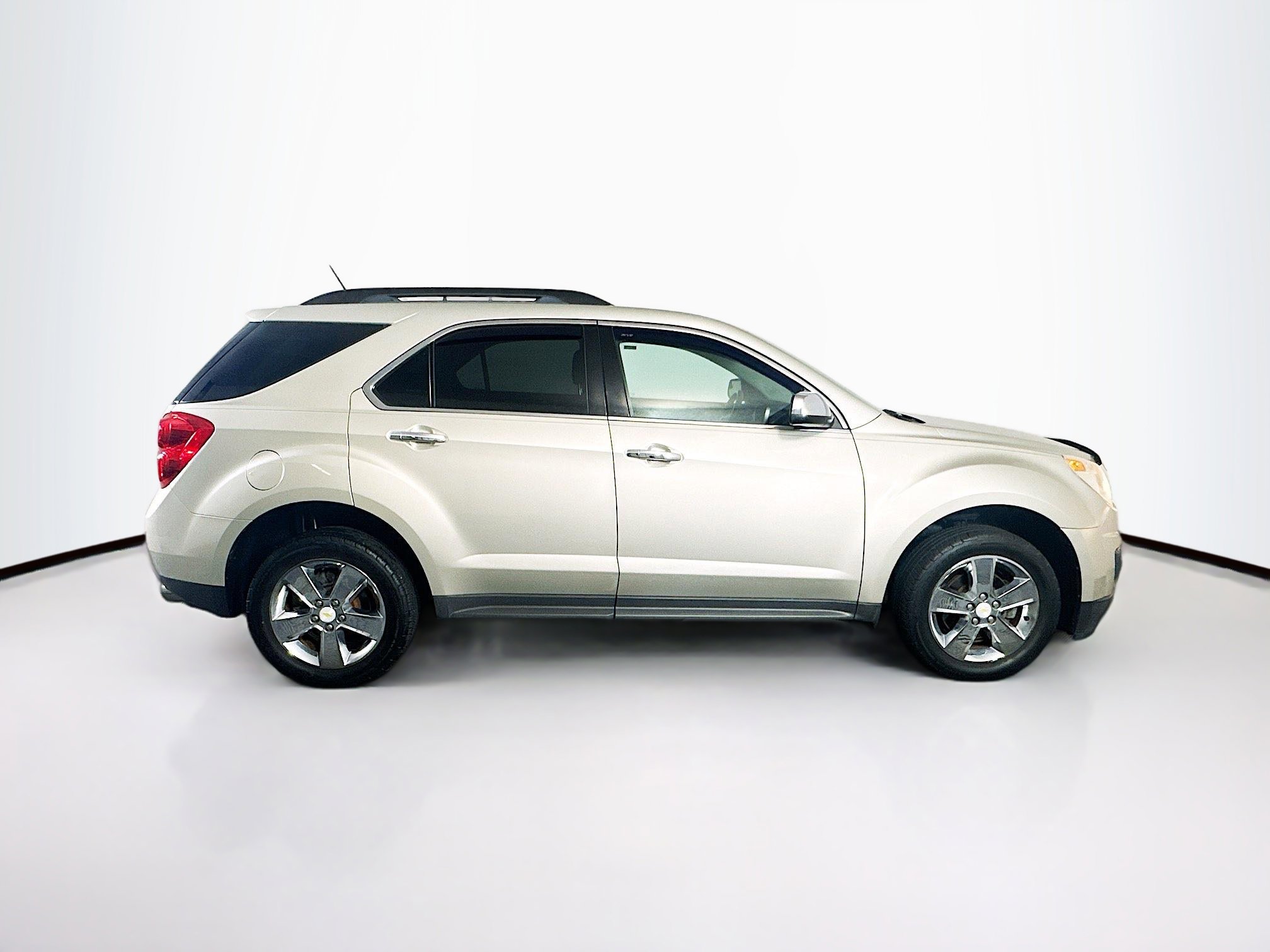 Used 2013 Chevrolet Equinox LT w/ Chrome Package image 10