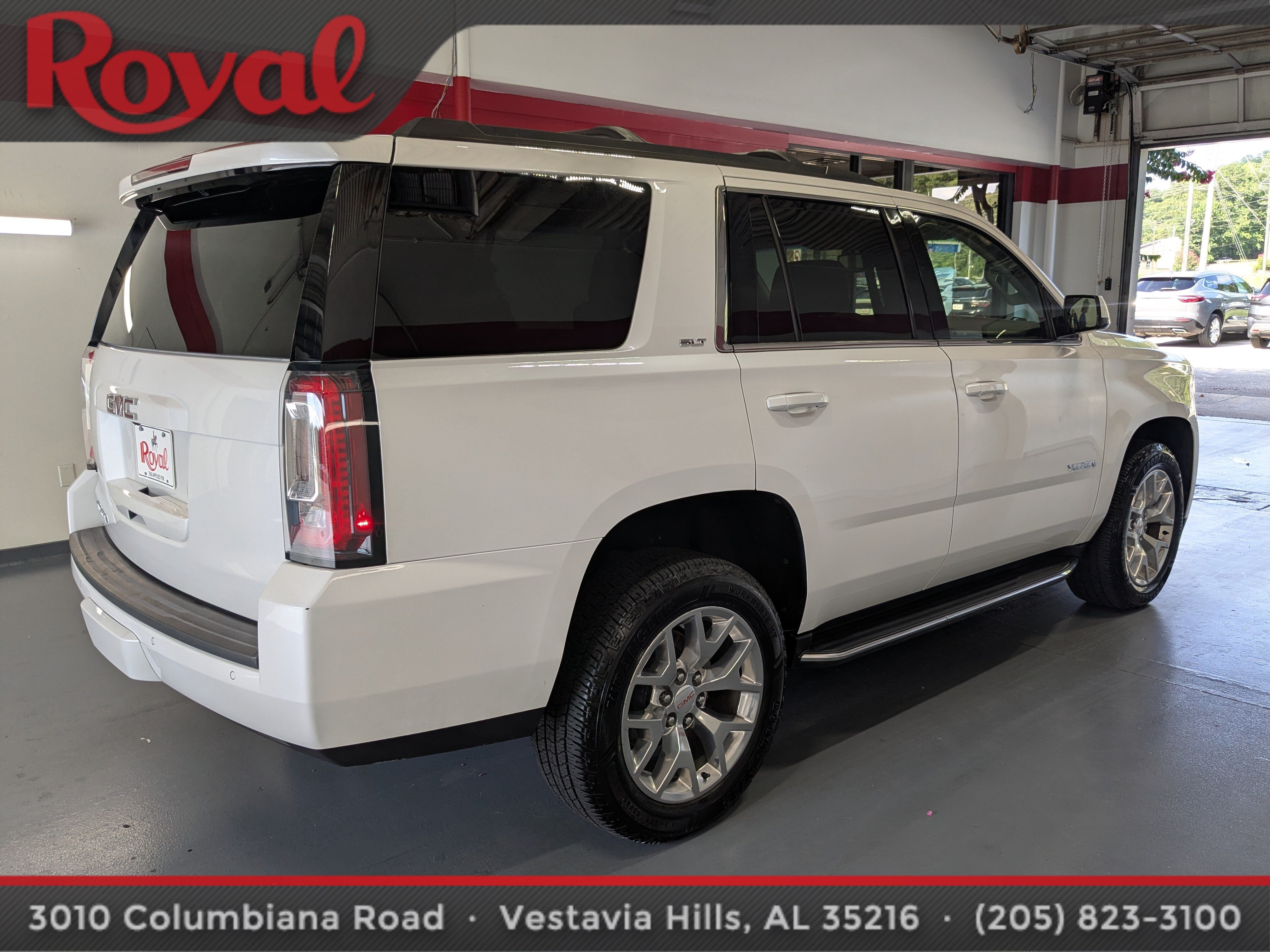 Used 2019 GMC Yukon SLT w/ Open Road Package RWD image 4