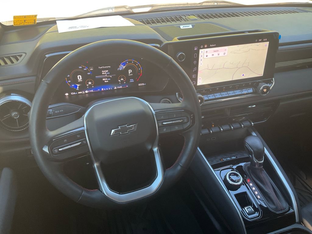 Used 2024 Chevrolet Colorado Z71 w/ Z71 Convenience Package 2 AWD/4WD image 25